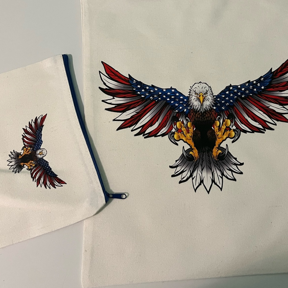 🌵. Custom American Eagle Canvas Totes. NWOT